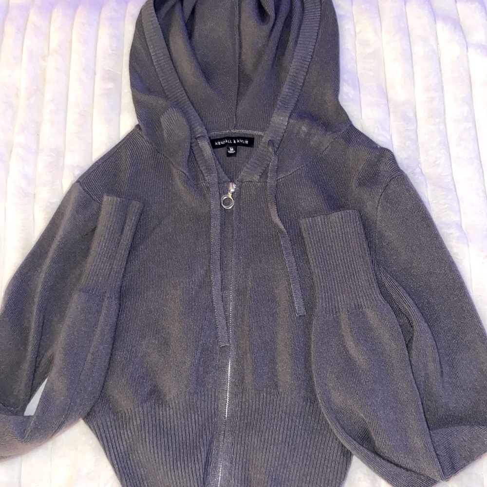Kendall & Kylie cropped zip up. Size M, runs small.
